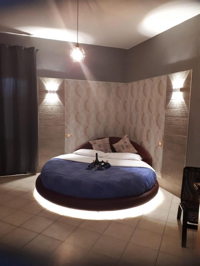 Thaire Resort Castel Volturno Bagian luar foto