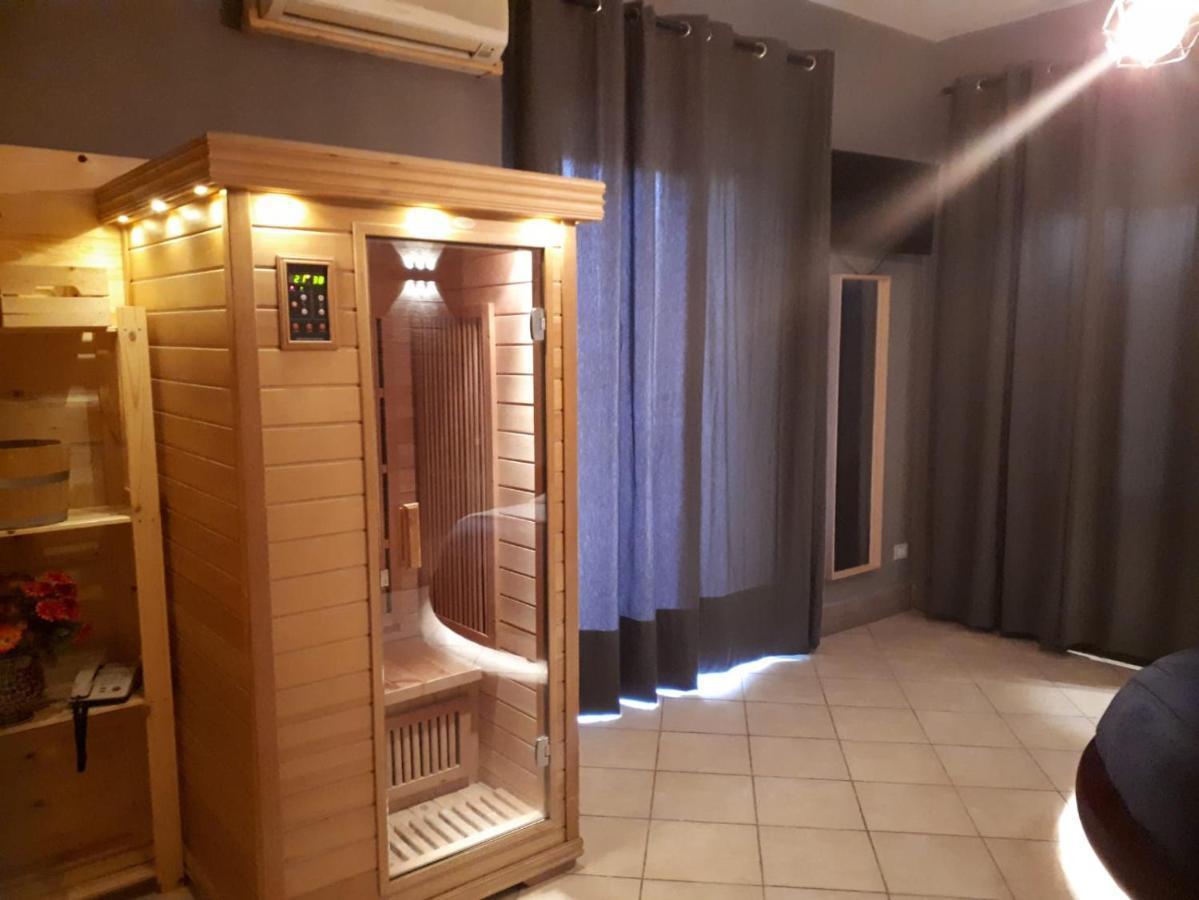 Thaire Resort Castel Volturno Bagian luar foto